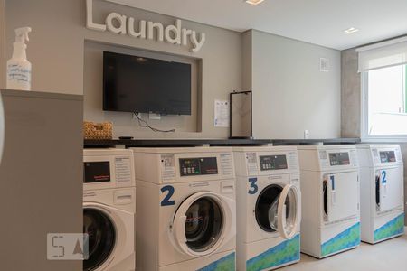 Apartamento para alugar com 38m², 2 quartos e sem vaga Apartamento para alugar com 38m², 2 quartos e sem vagaLavanderia