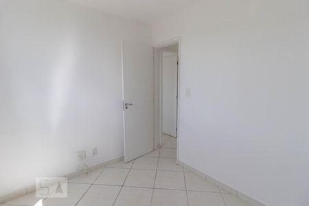 Quarto de apartamento para alugar com 2 quartos, 59m² em Vila Guedes, São Paulo