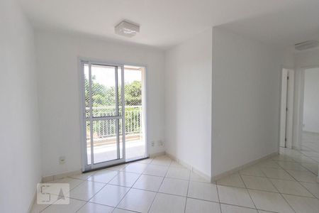 Sala de apartamento para alugar com 2 quartos, 59m² em Vila Guedes, São Paulo