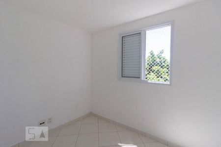 Quarto de apartamento para alugar com 2 quartos, 59m² em Vila Guedes, São Paulo