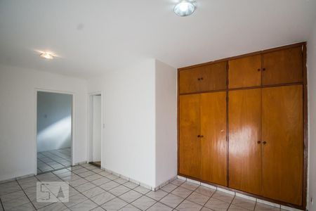 Sala/Quarto de apartamento para alugar com 1 quarto, 39m² em Centro, Campinas