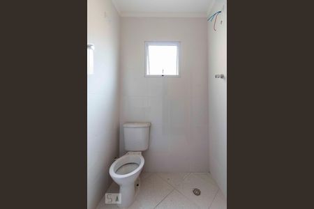 Casa à venda com 170m², 3 quartos e 3 vagasBanheiro Corredor