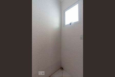 Casa à venda com 170m², 3 quartos e 3 vagasBanheiro Quarto 1 - Suite