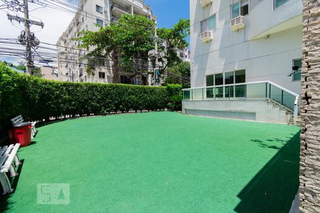 Apartamento à venda com 80m², 3 quartos e 1 vagaÁrea Comum - Playground