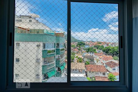 Apartamento à venda com 80m², 3 quartos e 1 vagaQuarto 2 - Vista