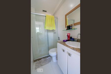 Apartamento à venda com 80m², 3 quartos e 1 vagaBanheiro da Suíte