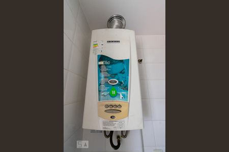 Apartamento à venda com 80m², 3 quartos e 1 vagaCozinha e Área de Serviço - Aquecedor