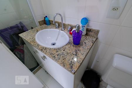 Apartamento à venda com 80m², 3 quartos e 1 vagaBanheiro Social