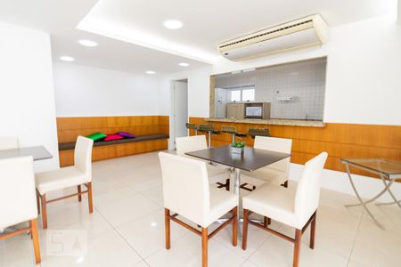 Apartamento à venda com 80m², 3 quartos e 1 vagaÁrea comum - Espaço Gourmet