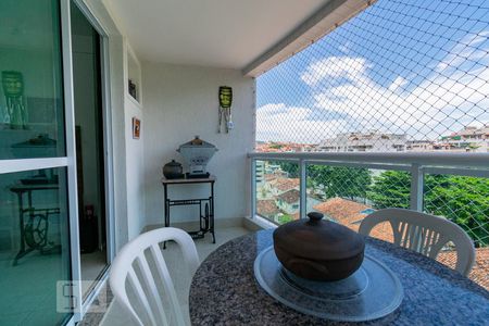 Apartamento à venda com 80m², 3 quartos e 1 vagaVaranda