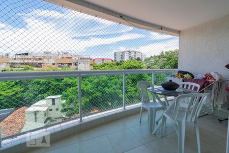Apartamento à venda com 80m², 3 quartos e 1 vagaVaranda
