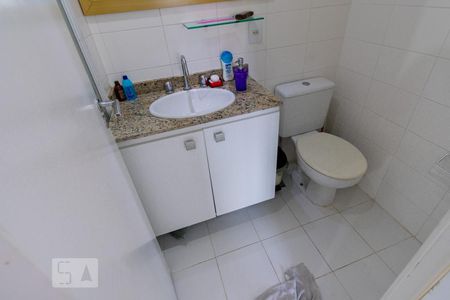 Apartamento à venda com 80m², 3 quartos e 1 vagaBanheiro Social
