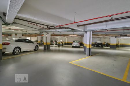 Apartamento à venda com 82m², 3 quartos e 1 vaga Apartamento à venda com 82m², 3 quartos e 1 vagaGaragem