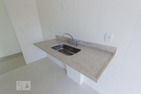 Apartamento à venda com 82m², 3 quartos e 1 vaga Apartamento à venda com 82m², 3 quartos e 1 vagaCozinha e Área de Serviço