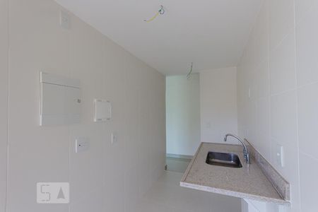 Apartamento à venda com 82m², 3 quartos e 1 vaga Apartamento à venda com 82m², 3 quartos e 1 vagaCozinha e Área de Serviço