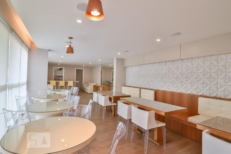 Apartamento à venda com 82m², 3 quartos e 1 vaga Apartamento à venda com 82m², 3 quartos e 1 vagaÁrea Comum