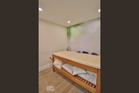 Apartamento à venda com 82m², 3 quartos e 1 vaga Apartamento à venda com 82m², 3 quartos e 1 vagaÁrea Comum