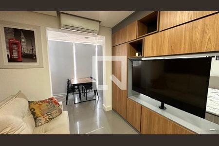 Sala/cozinha de apartamento para alugar com 1 quarto, 38m² em Campo Belo, São Paulo