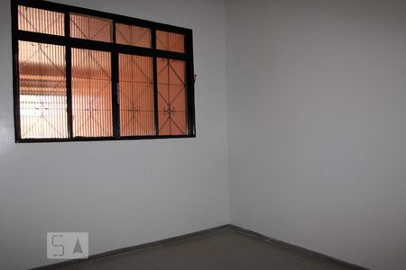 Quarto 1 de casa para alugar com 3 quartos, 180m² em Ceilândia Norte (ceilândia), Brasília