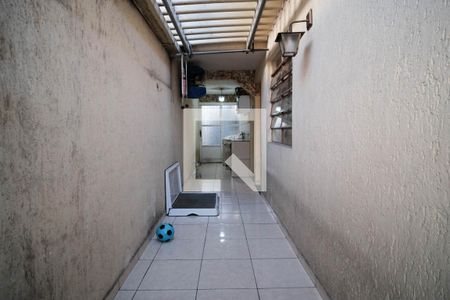 Casa à venda com 158m², 3 quartos e 2 vagasCorredor