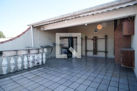 Casa à venda com 158m², 3 quartos e 2 vagasÁrea de Serviço