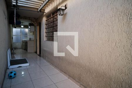 Casa à venda com 158m², 3 quartos e 2 vagasCorredor