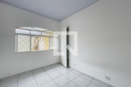 Quarto 1 de casa para alugar com 2 quartos, 250m² em Cidade das Flores, Osasco