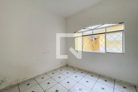 Sala de casa para alugar com 2 quartos, 250m² em Cidade das Flores, Osasco