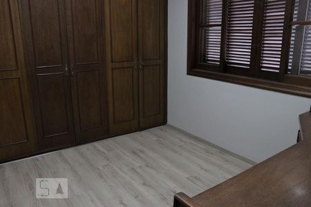 Casa à venda com 298m², 4 quartos e 2 vagasQuarto 2