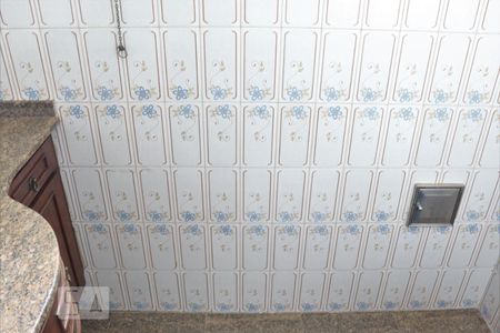 Casa à venda com 298m², 4 quartos e 2 vagasBanheiro 2