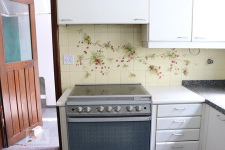 Casa à venda com 298m², 4 quartos e 2 vagasCozinha