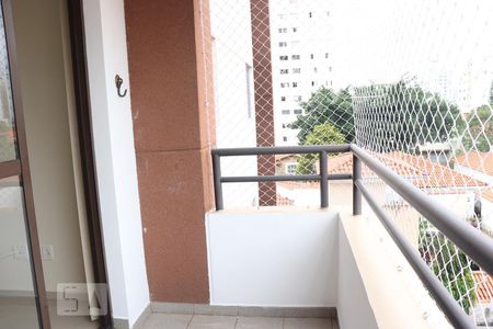 Varanda de apartamento para alugar com 2 quartos, 65m² em Jardim da Gloria, São Paulo