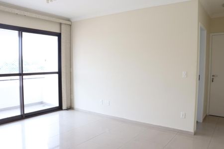 Sala de apartamento para alugar com 2 quartos, 65m² em Jardim da Gloria, São Paulo