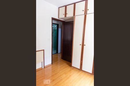 Casa à venda com 200m², 3 quartos e 3 vagasQuarto 1