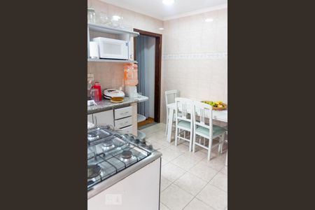 Casa à venda com 200m², 3 quartos e 3 vagasCozinha