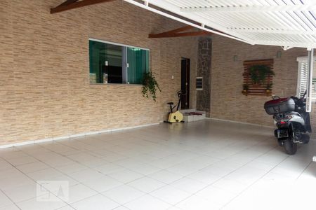 Casa à venda com 200m², 3 quartos e 3 vagasGaragem