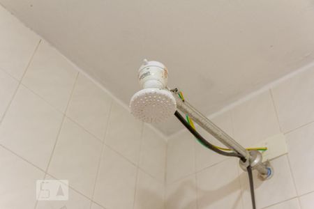 Casa à venda com 200m², 3 quartos e 3 vagasBanheiro Serviço 2