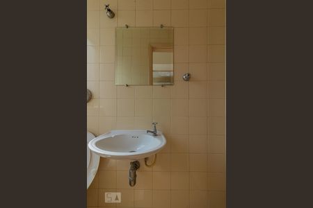 Apartamento à venda com 60m², 2 quartos e 1 vagaBanheiro de Serviço