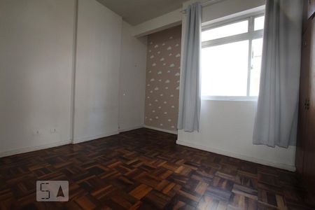 Quarto de apartamento para alugar com 1 quarto, 64m² em Centro, Curitiba
