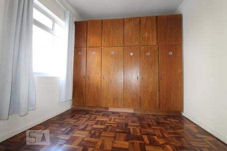 Quarto de apartamento para alugar com 1 quarto, 64m² em Centro, Curitiba