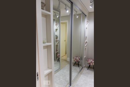 Apartamento à venda com 105m², 3 quartos e 2 vagasQuarto 3