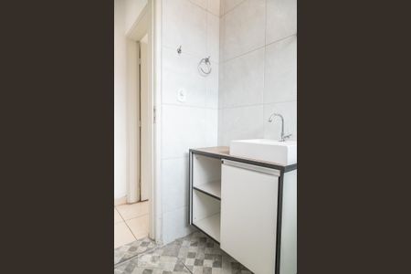 Casa para alugar com 100m², 2 quartos e 1 vaga Casa para alugar com 100m², 2 quartos e 1 vagaBanheiro