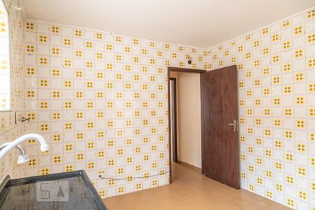 Casa para alugar com 100m², 2 quartos e 1 vaga Casa para alugar com 100m², 2 quartos e 1 vagaCozinha