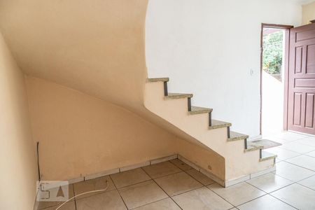 Sala de casa para alugar com 2 quartos, 100m² em Itaquera, São Paulo