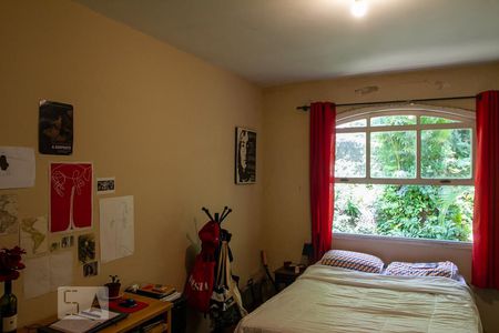 Apartamento à venda com 221m², 3 quartos e 2 vagasQuarto 2 - Suíte