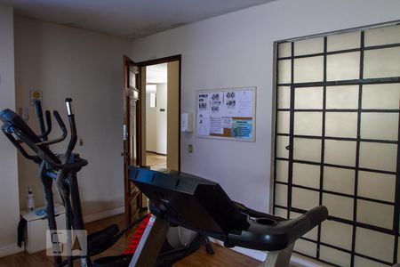 Apartamento à venda com 221m², 3 quartos e 2 vagasÁrea comum - Academia