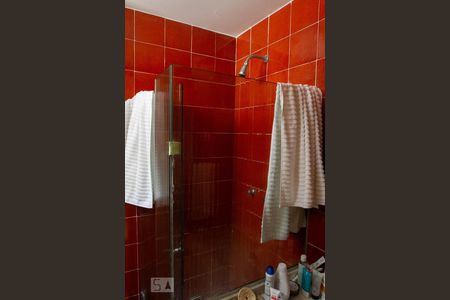 Apartamento à venda com 221m², 3 quartos e 2 vagasBanheiro do Quarto 2 - Suíte