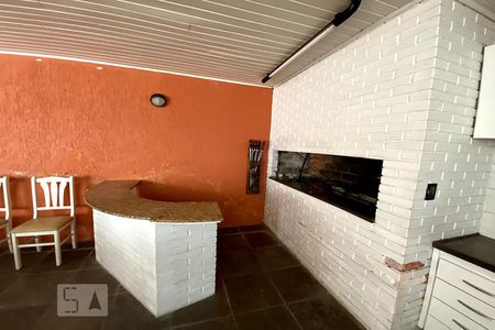 Apartamento para alugar com 129m², 4 quartos e sem vagaÁrea comum - Salão de festas