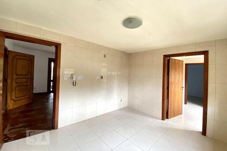 Apartamento para alugar com 129m², 4 quartos e sem vagaCozinha