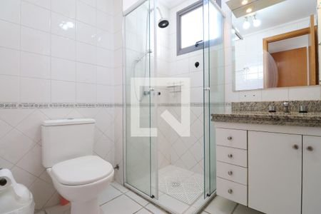 Apartamento à venda com 174m², 4 quartos e 3 vagasBanheiro da Suíte 1